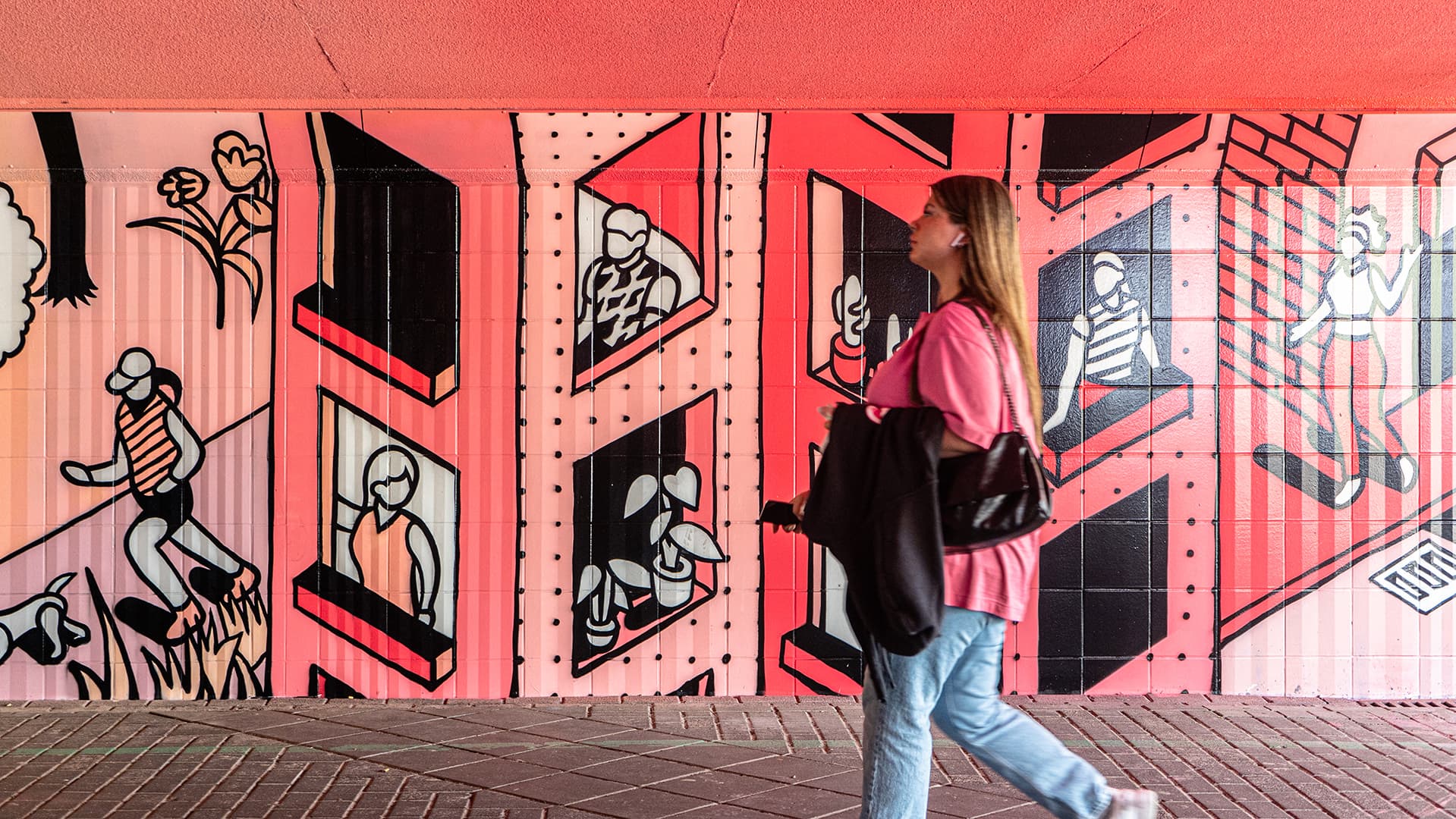 Mural 'Together Forever' | Tunnelvisie