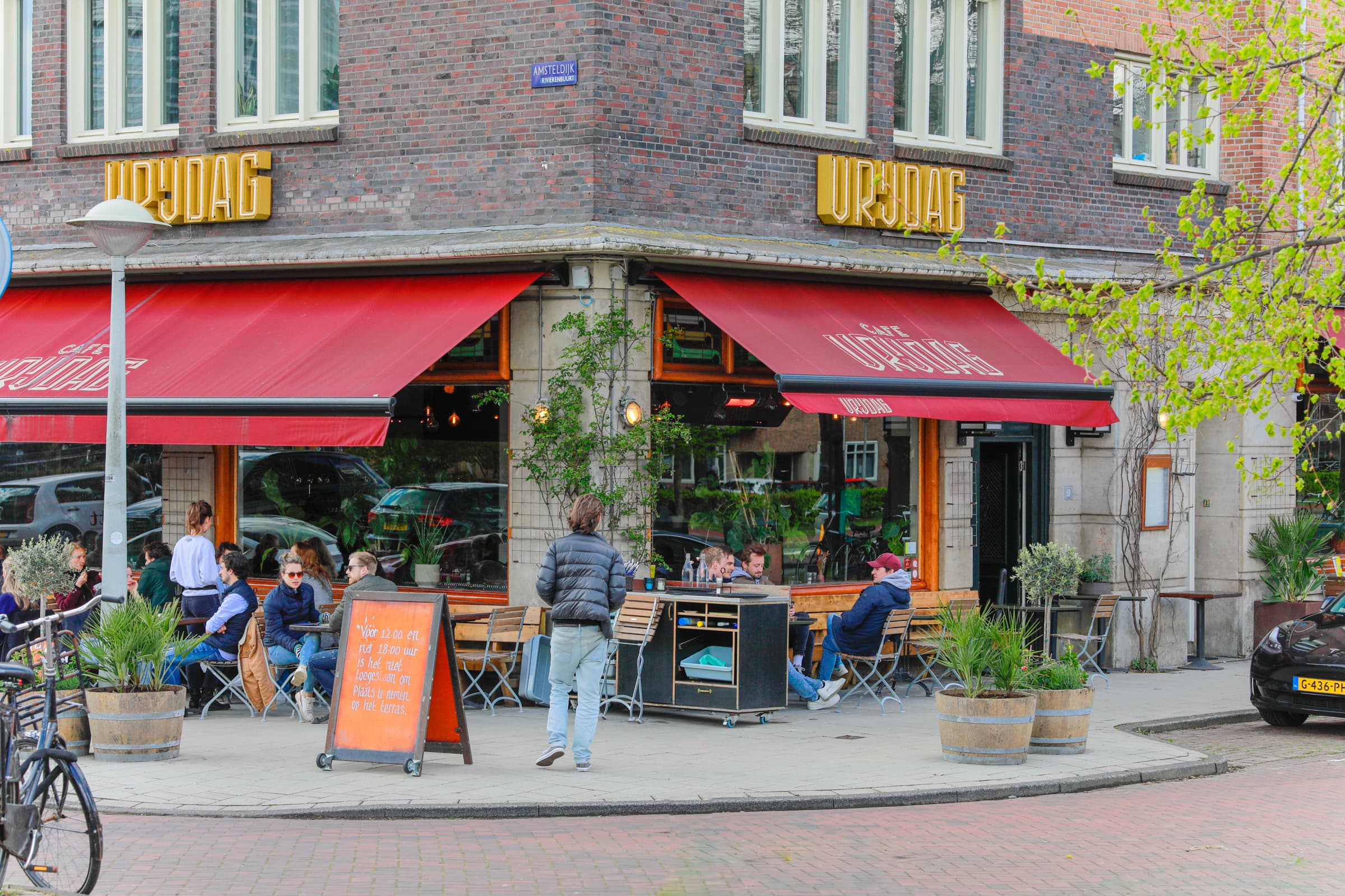 Café Vrijdag Amsterdam