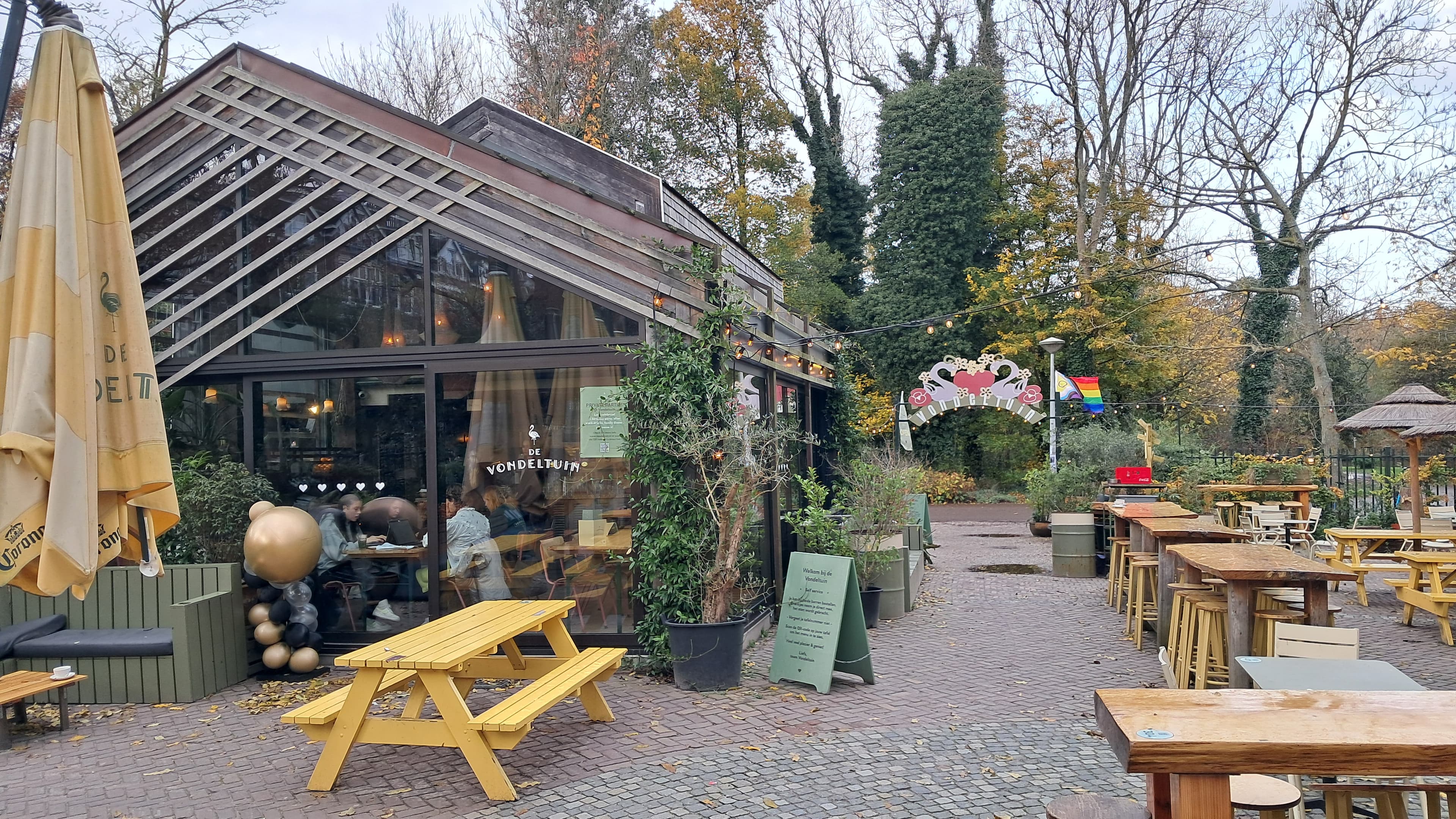 Café De Vondeltuin